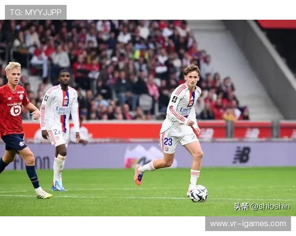 阿莱维纳推射破门,昂热2-5马赛结束比赛 阿莱维纳推射破门,昂热2-5马赛结束比赛